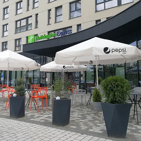 Holiday Inn Express Warsaw - Mokotow By Ihg-2